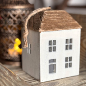 Domek Drewniany Kamienica Latarenka Led Dekoracja