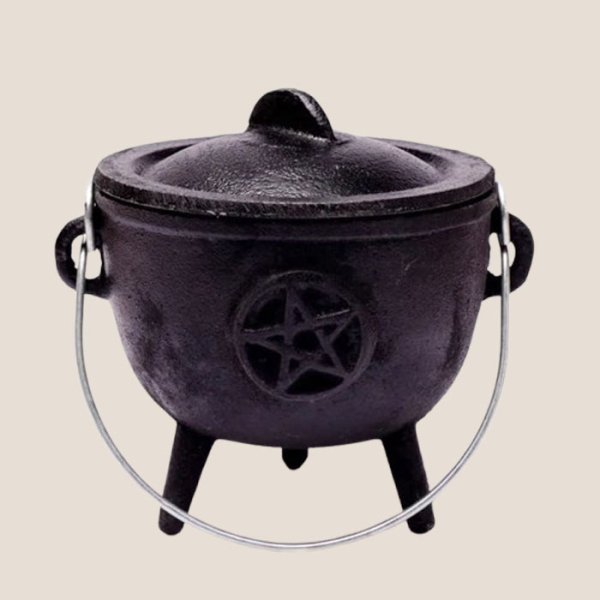 Duży Żeliwny Kociołek z Pentagramem
