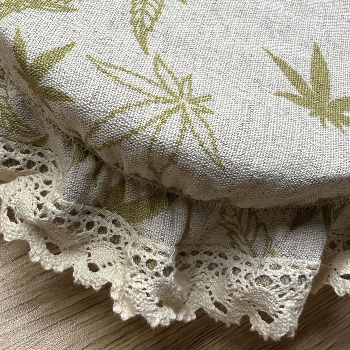 Czepek Konopno Bawełniany Liście z Koronką
