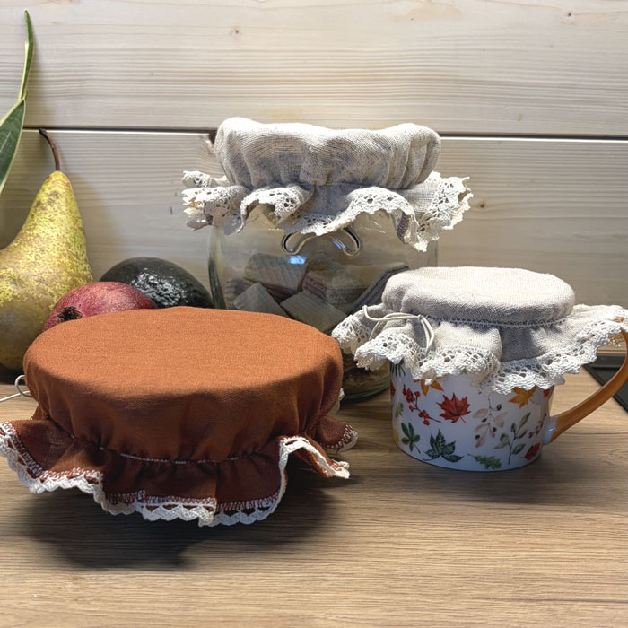 Kapturek Konopno Bawełniany z Koronką na Miskę do 18 cm